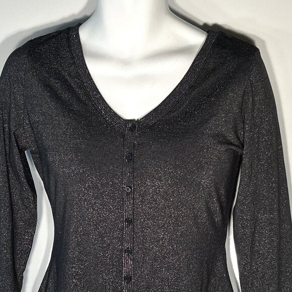 Colsie NWT SZ S Black Metallic Henley Bodysuit Modern 80s Layering Edgy Y2K - Picture 3 of 11